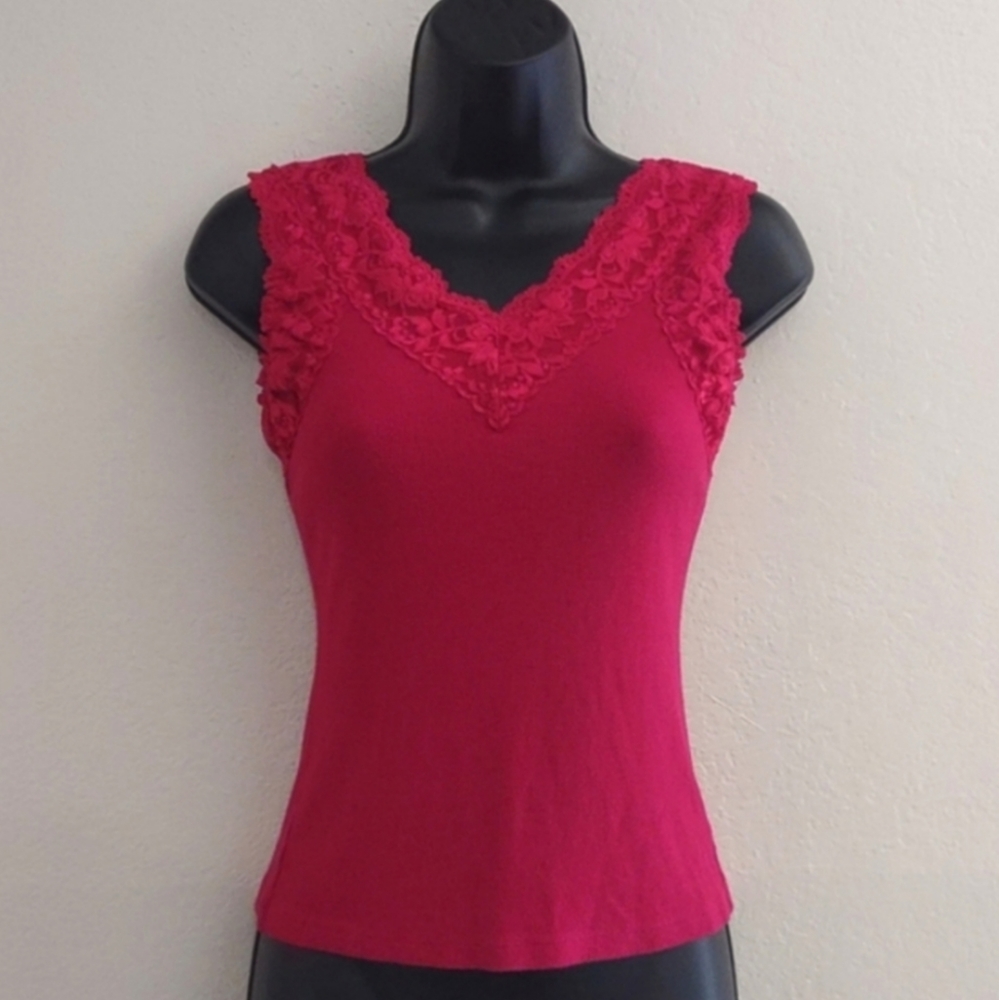 Red Style & Co lace trim camisole size small petite